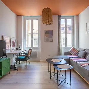  Appartement T2 Lumineux Avec Climatisation France